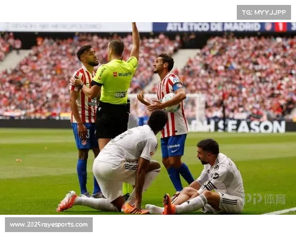 皇马恢复训练，卡瓦哈尔等三人仍因伤单独康复